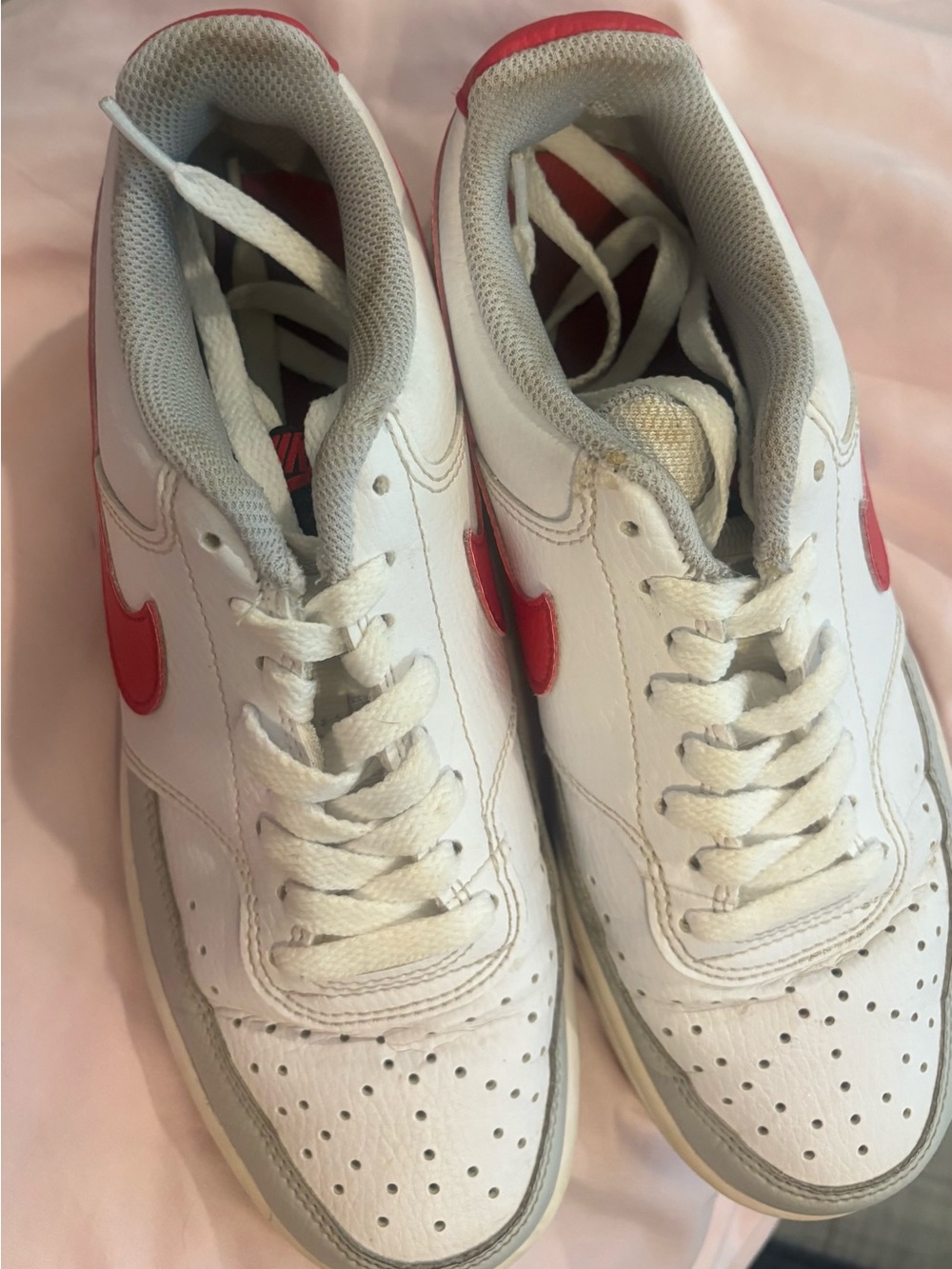 Nike Men’s White & Red Low-Top Sneakers